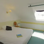 Hotel Logis Les Provinciales Arpajon-sur-Cere