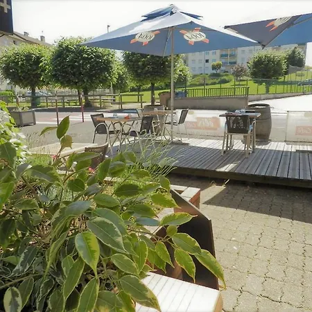 Logis Les Provinciales Arpajon-sur-Cere