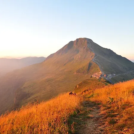 Logis Les Provinciales 2* Arpajon-sur-Cère